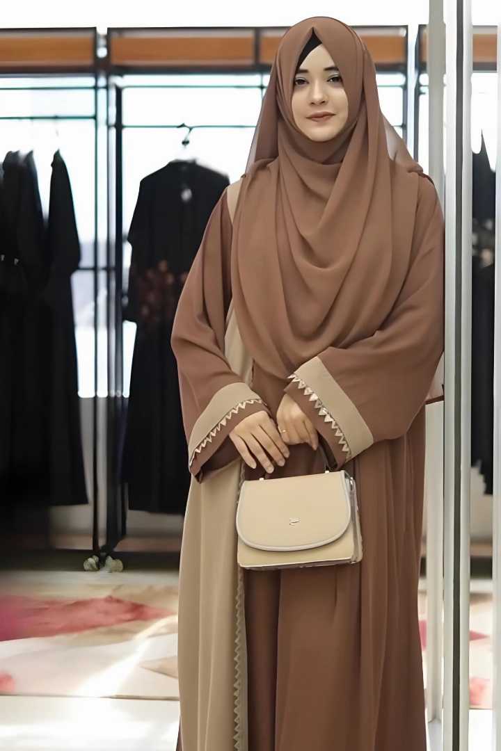 Mazmua,Dubai,Cherry,Abaya,