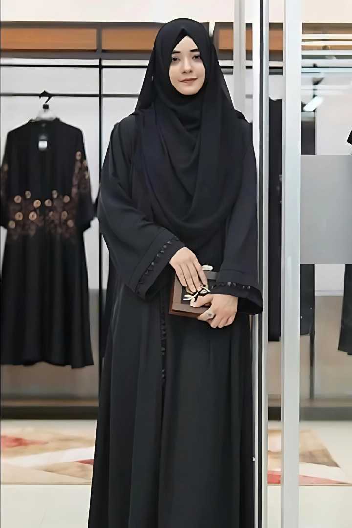 Mazmua,Dubai,Cherry,Abaya,