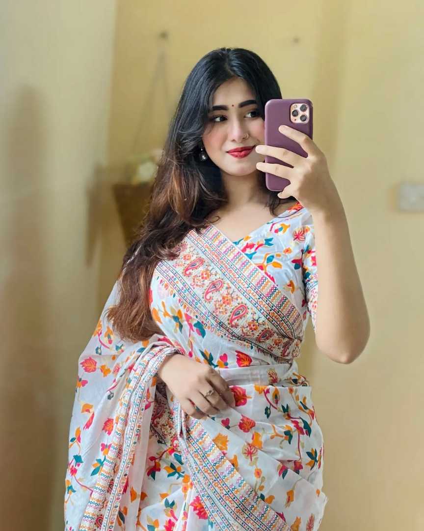 প্রিমিয়াম,চান্দুরি,সিল্ক,শাড়ি,